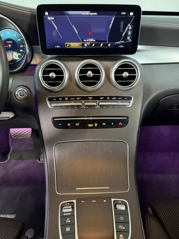 Mercedes-Benz GLC 300 de 4Matic 11