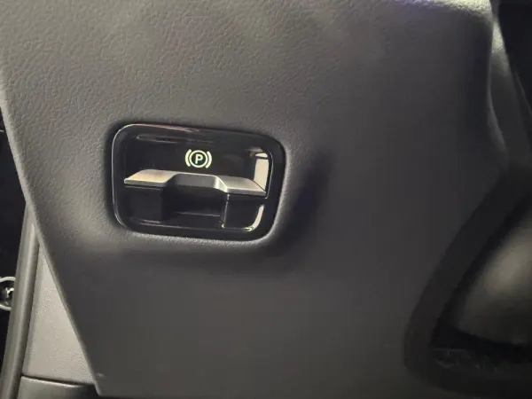 Mercedes-Benz E 300 de 18