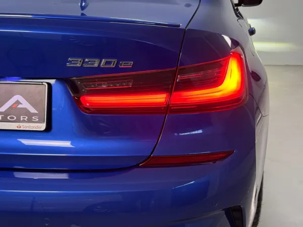 BMW 330 Pack M Sport 30