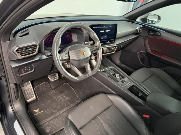 Cupra Leon ST 1.4 E-Hibrid VZ DSG 16