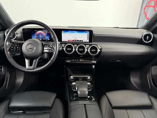 Mercedes-Benz A 180 Limousine A 180 Limousine 16