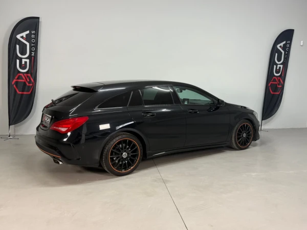 Mercedes-Benz CLA 200 d Shooting Brake AMG Line 3