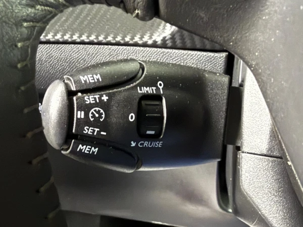 Peugeot 208 Active Pack 10