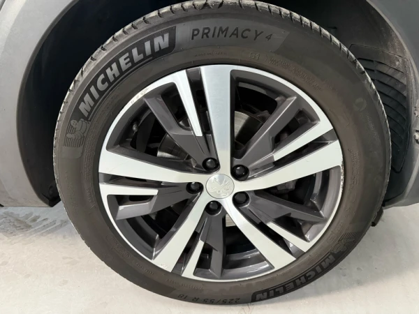 Peugeot 3008 Allure pack EAT8 130 cv 5