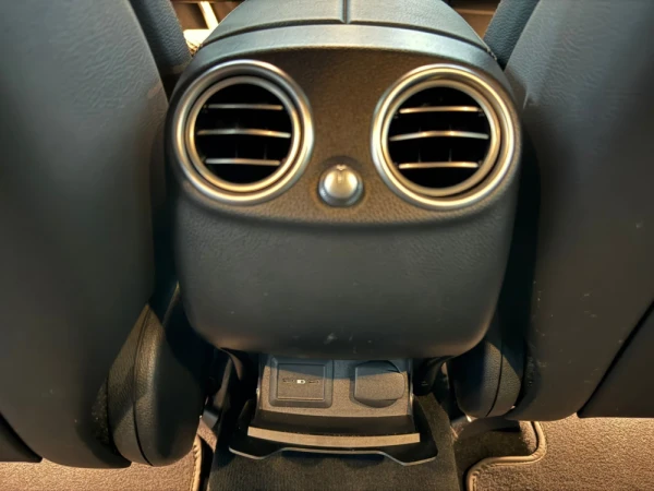 Mercedes-Benz GLC 300 de 4Matic 18