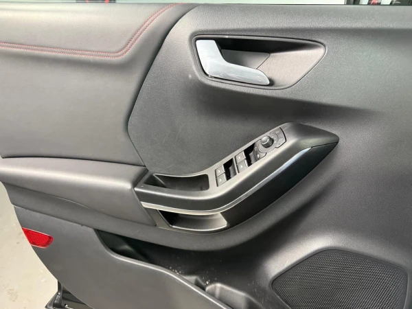 Ford Puma 1.0 EcoBoost MHEV ST-Line 10