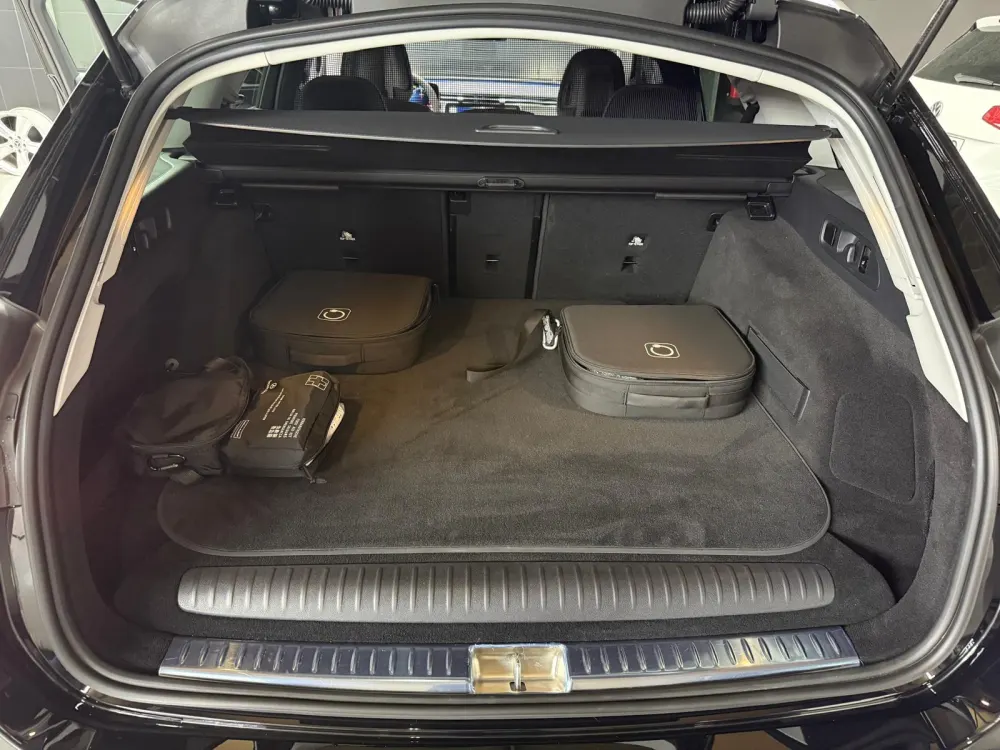 Mercedes-Benz E 300 de 26