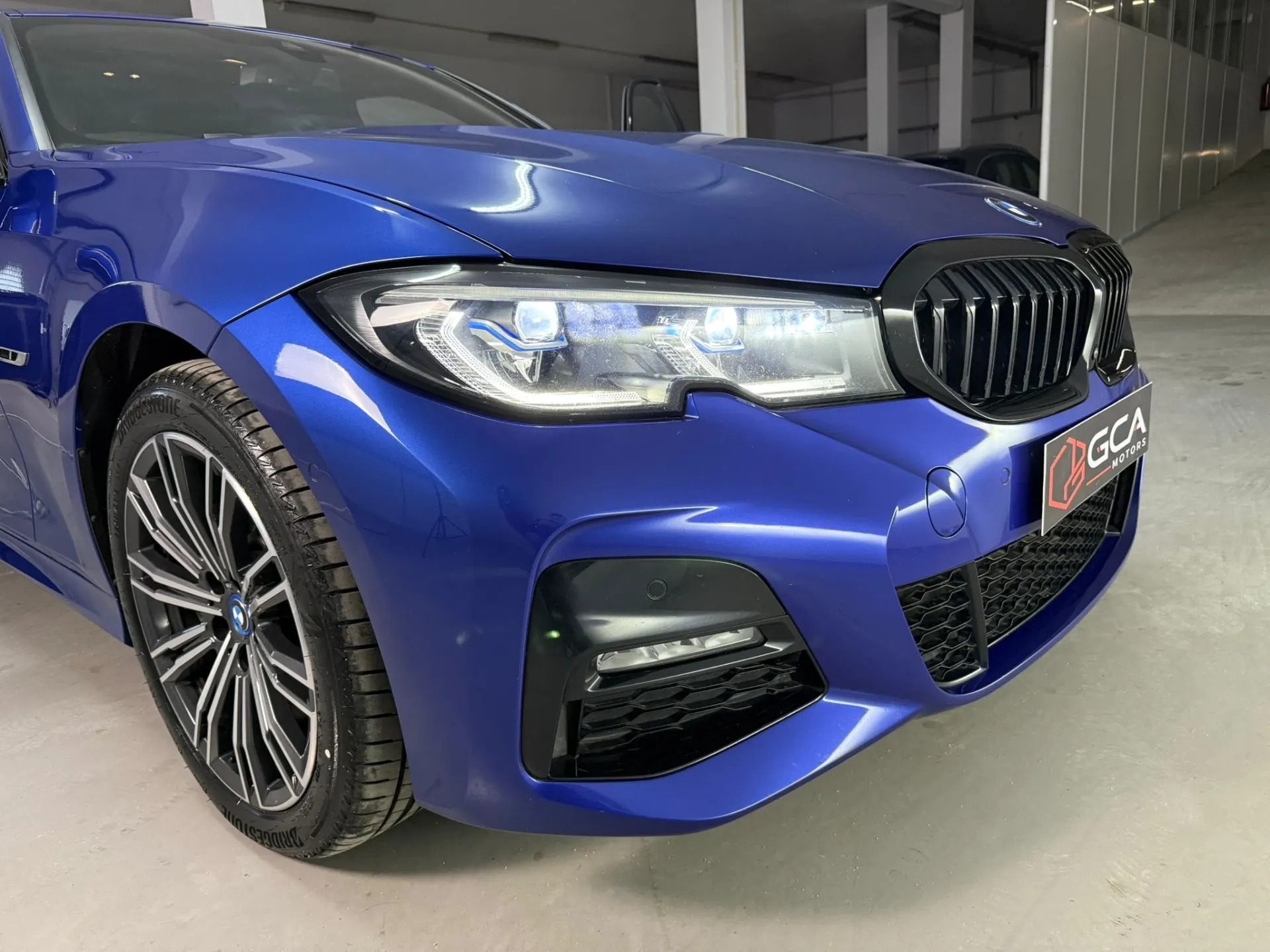 BMW 330 Pack M Sport 31