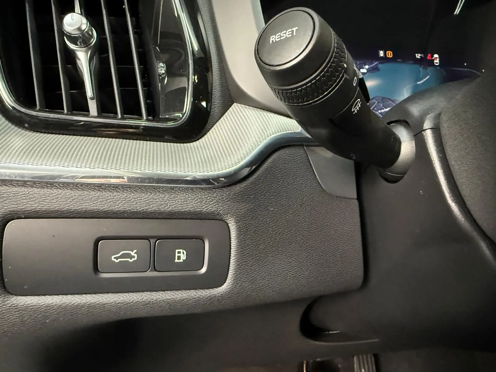 Volvo XC 60 2.0 T8 PHEV Plus Bright AWD 14