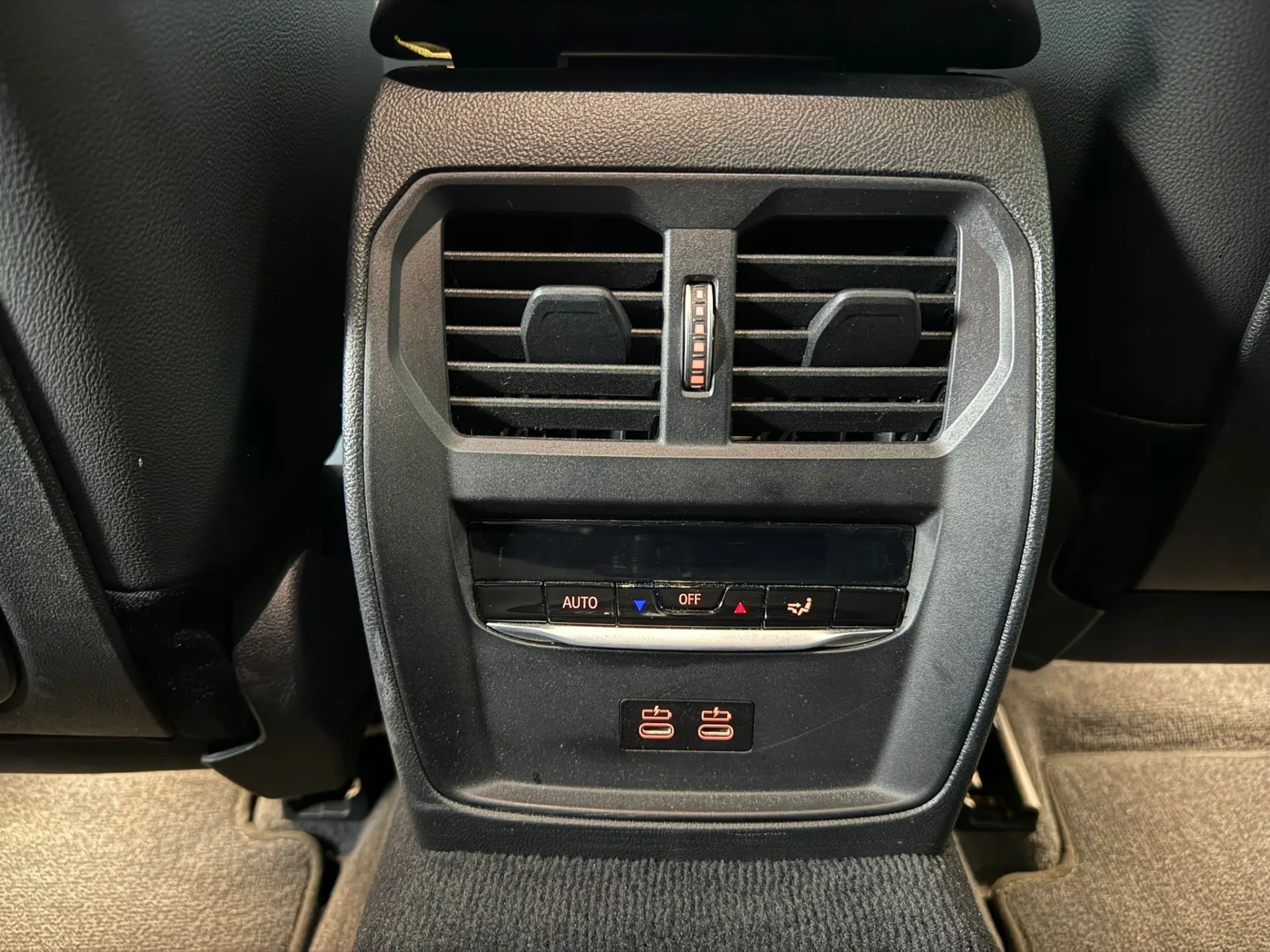 BMW 330 Pack M Sport 26