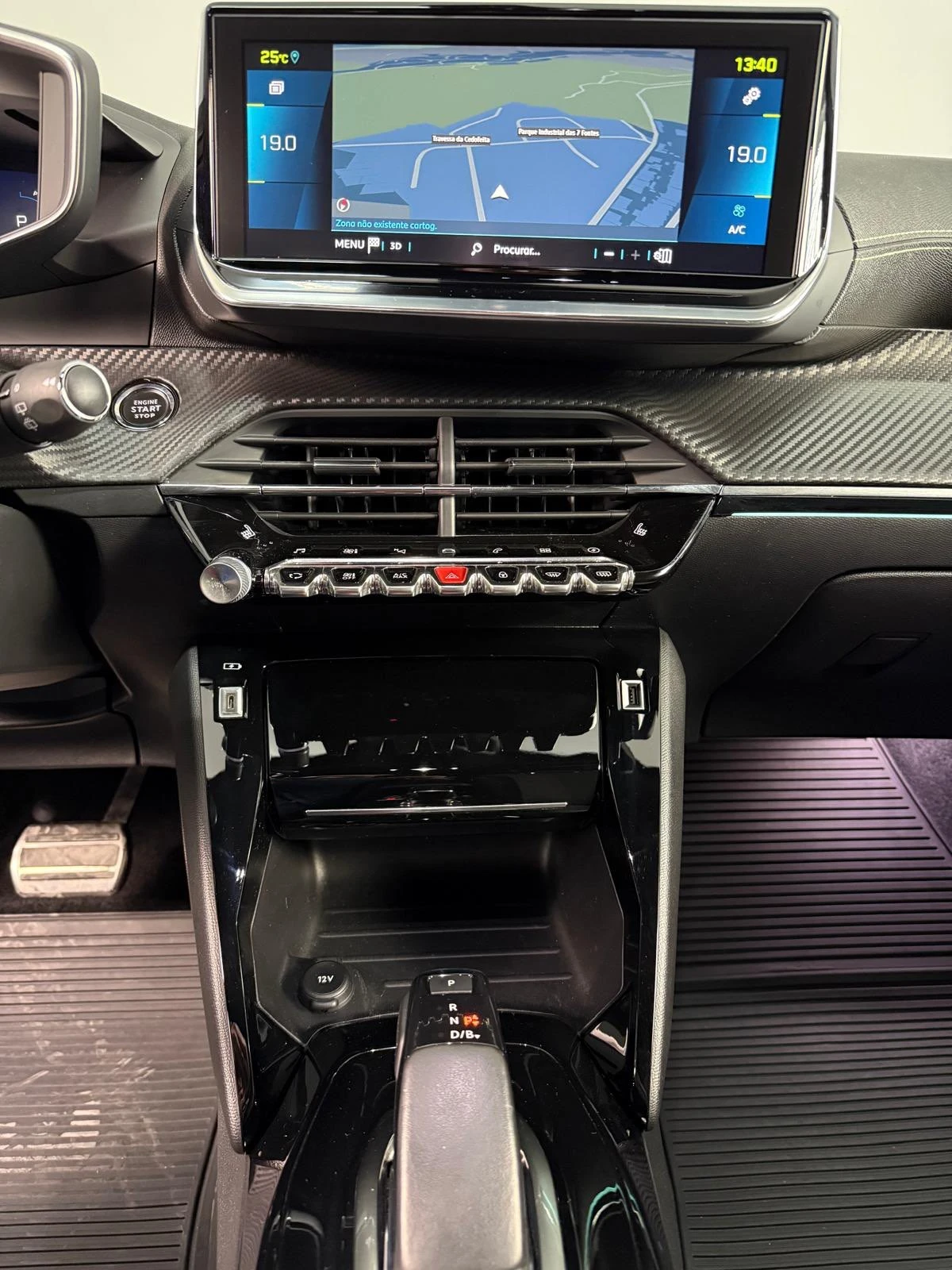 Peugeot e-2008 GT Line 12