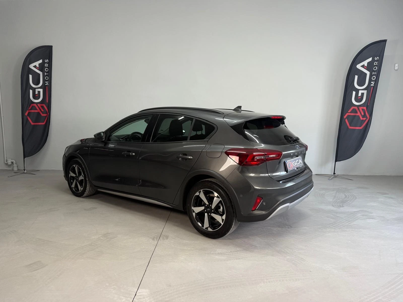 Ford Focus Ecoboost Hybrid 4