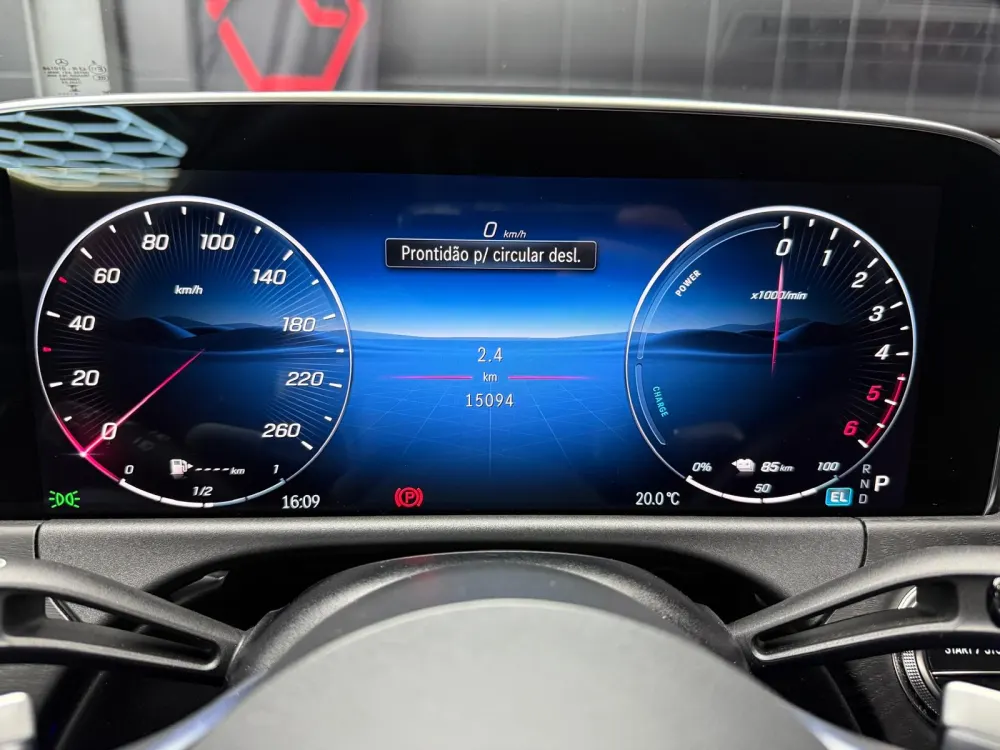 Mercedes-Benz E 300 de 5