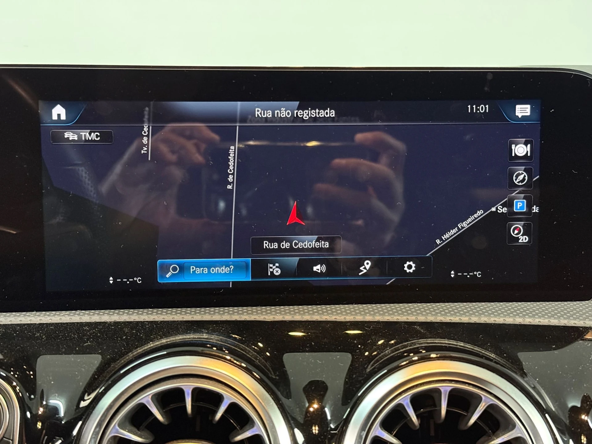 Mercedes-Benz CLA 250 e Shooting Brake AMG Line 9