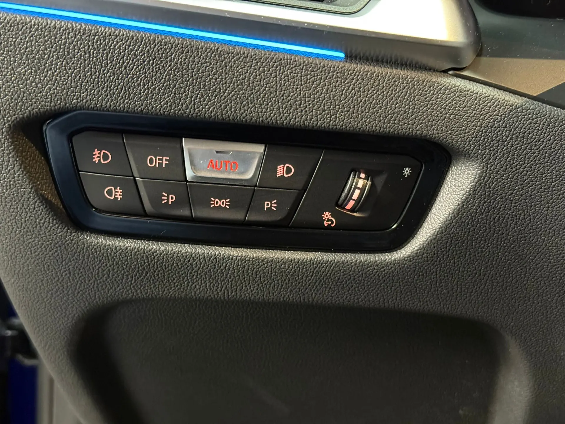 BMW 330 Pack M Sport 20