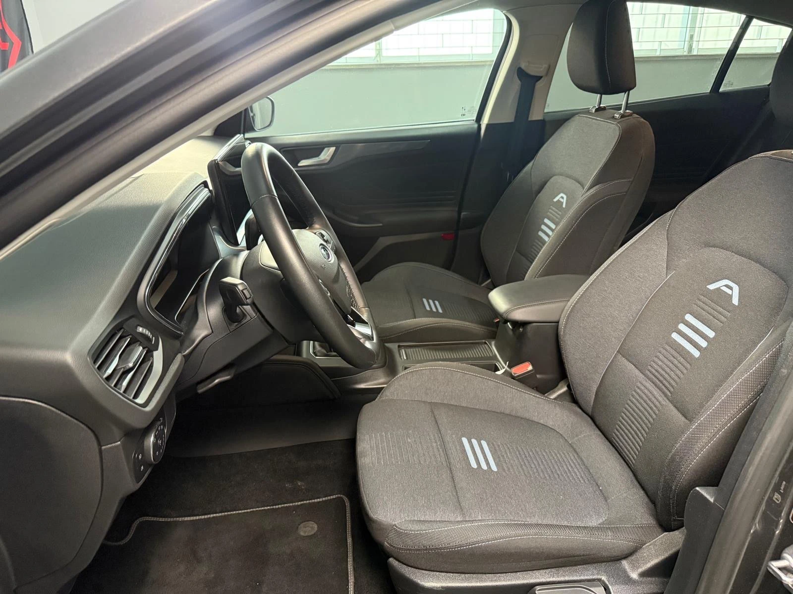 Ford Focus Ecoboost Hybrid 14