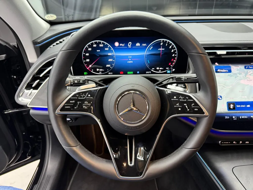 Mercedes-Benz E 300 de 7