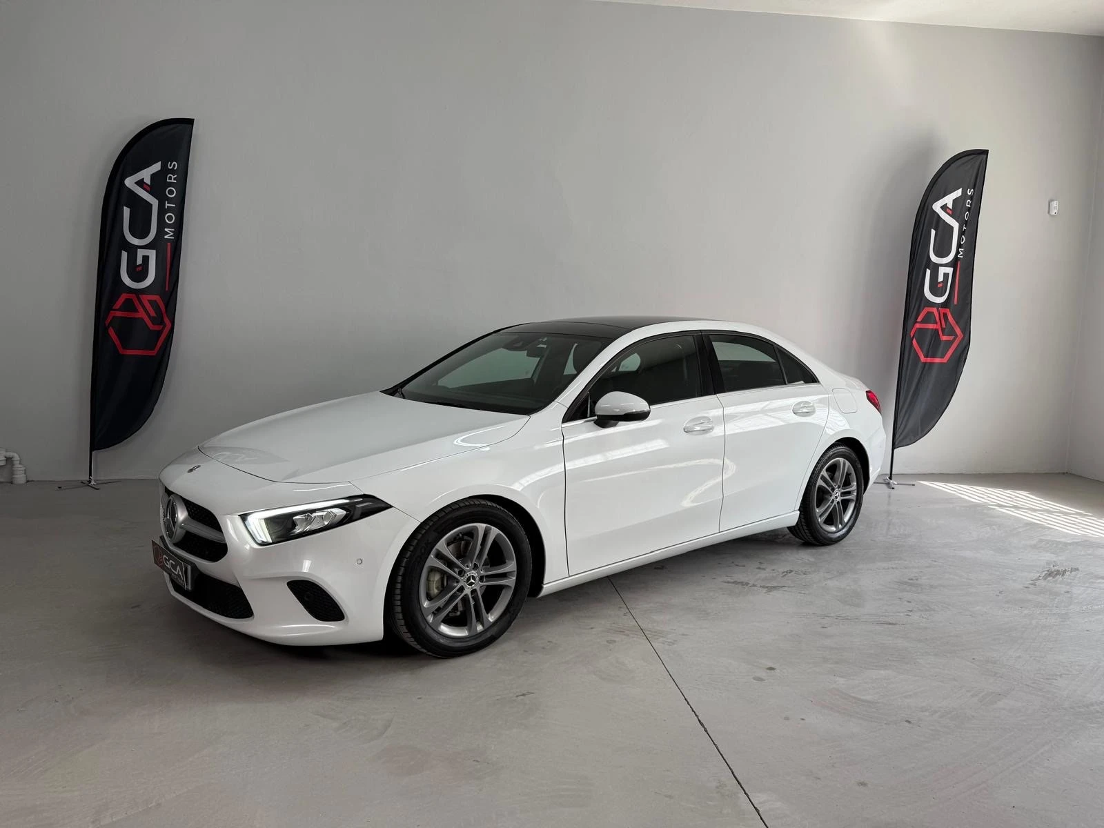 Mercedes-Benz A 180 Limousine A 180 Limousine 1