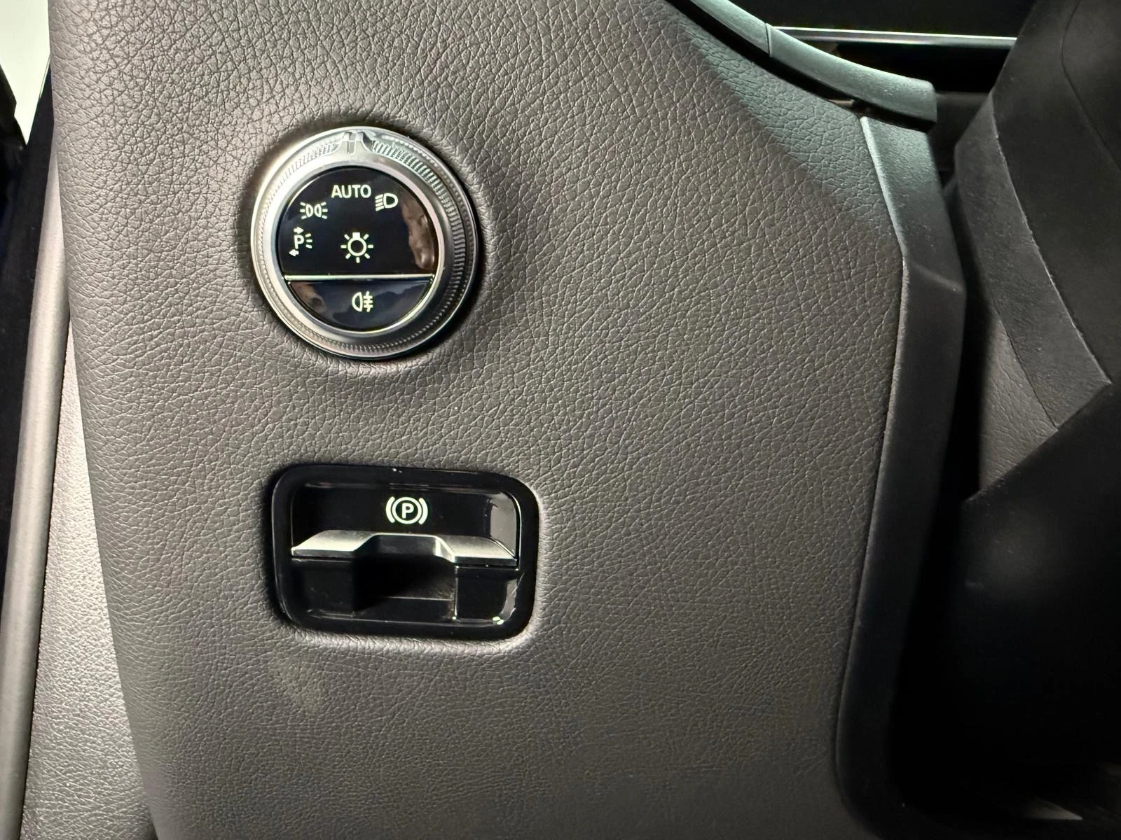 Mercedes-Benz GLC 300 de 4Matic 14