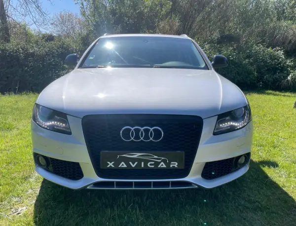 Audi A4 Avant 2.0 TDI Business Line 8