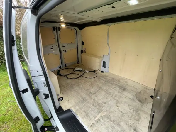 Citroën e-Jumpy Standard (75-kWh) 23