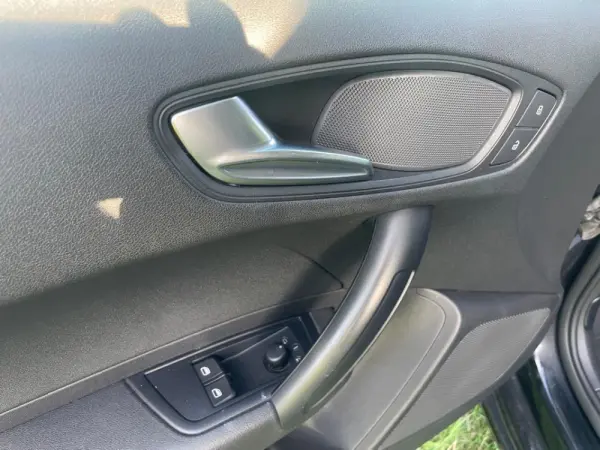 Audi A1 1.2 TFSI Advance 9