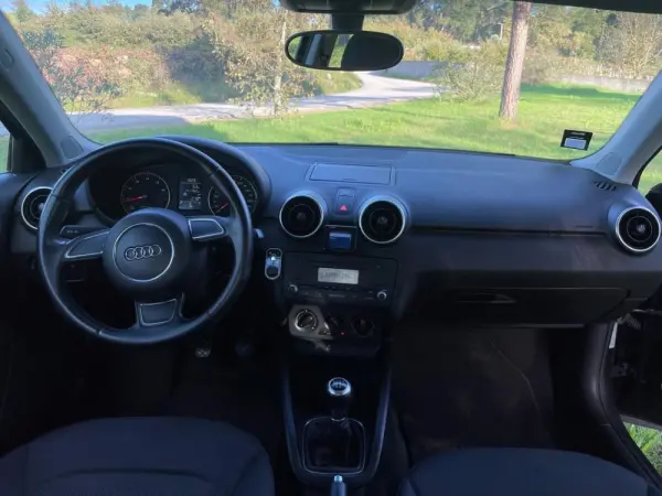 Audi A1 1.2 TFSI Advance 25