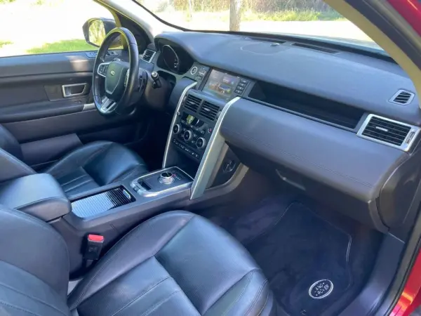 Land Rover Discovery Sport 2.0 TD4 HSE Auto 46