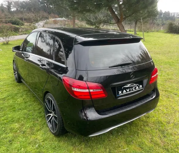 Mercedes-Benz B 180 (CDI) d 7G-DCT Urban 15