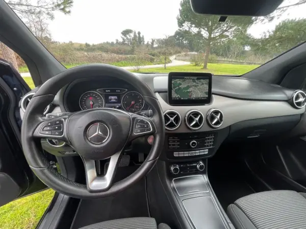 Mercedes-Benz B 180 (CDI) d 7G-DCT Urban 22