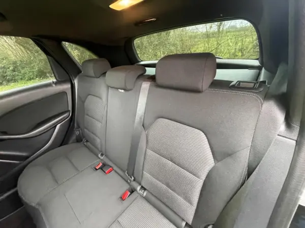 Mercedes-Benz B 180 (CDI) d 7G-DCT Urban 26