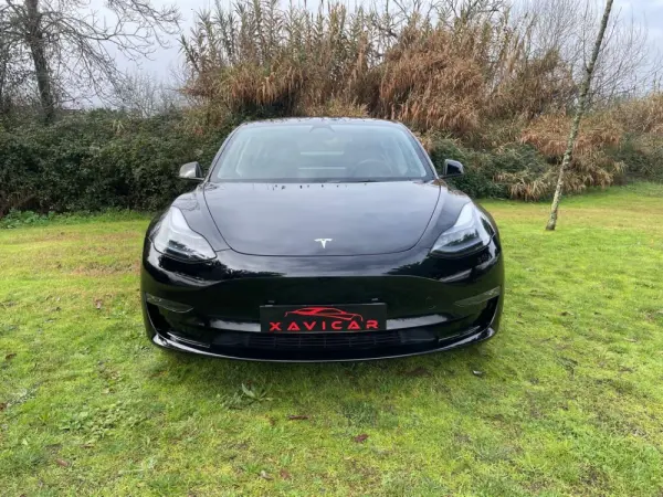 Tesla Model 3 Long Range Tração Traseira 3