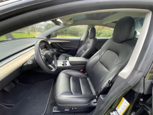 Tesla Model 3 Long Range Tração Traseira 19