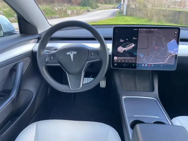 Tesla Model 3 Long Range AWD Dual Motor Performance 33