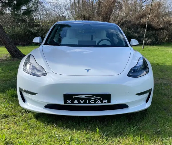 Tesla Model 3 Long Range AWD Dual Motor Performance 35