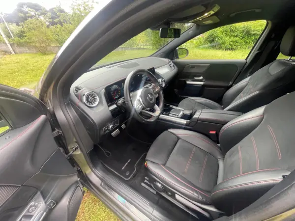 Mercedes-Benz EQA 250 AMG Line 8