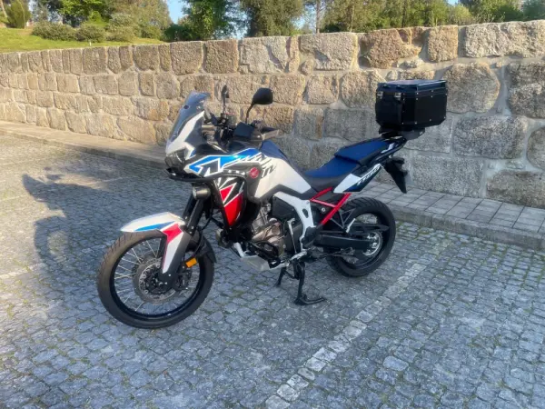 Honda Africa Twin Tricolor 5