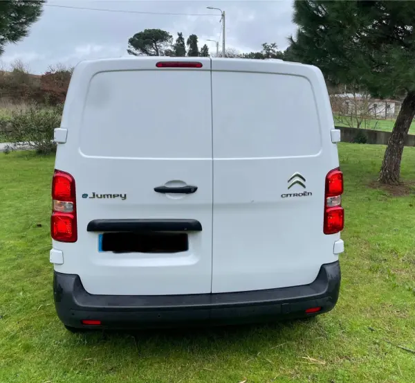 Citroën e-Jumpy Standard (75-kWh) 28