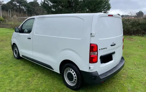 Citroën e-Jumpy Standard (75-kWh) 27