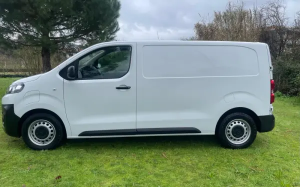 Citroën e-Jumpy Standard (75-kWh) 2