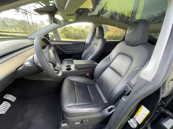 Tesla Model Y Performance Tração Integral 11