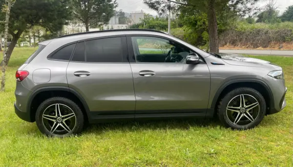 Mercedes-Benz EQA 250 AMG Line 24