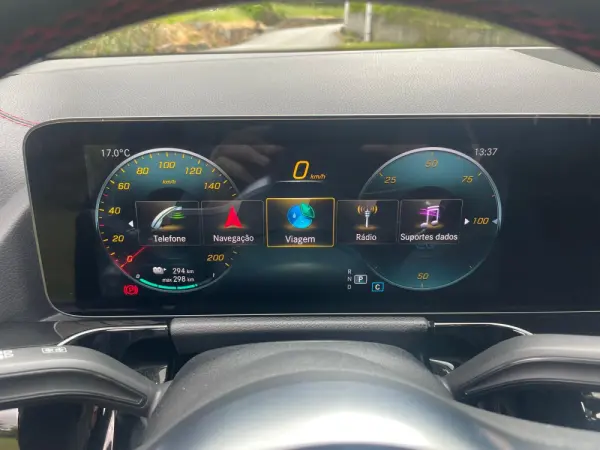 Mercedes-Benz EQA 250 AMG Line 34