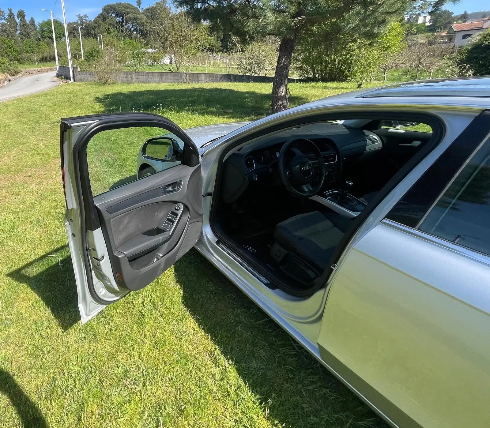 Audi A4 Avant 2.0 TDI Business Line 17