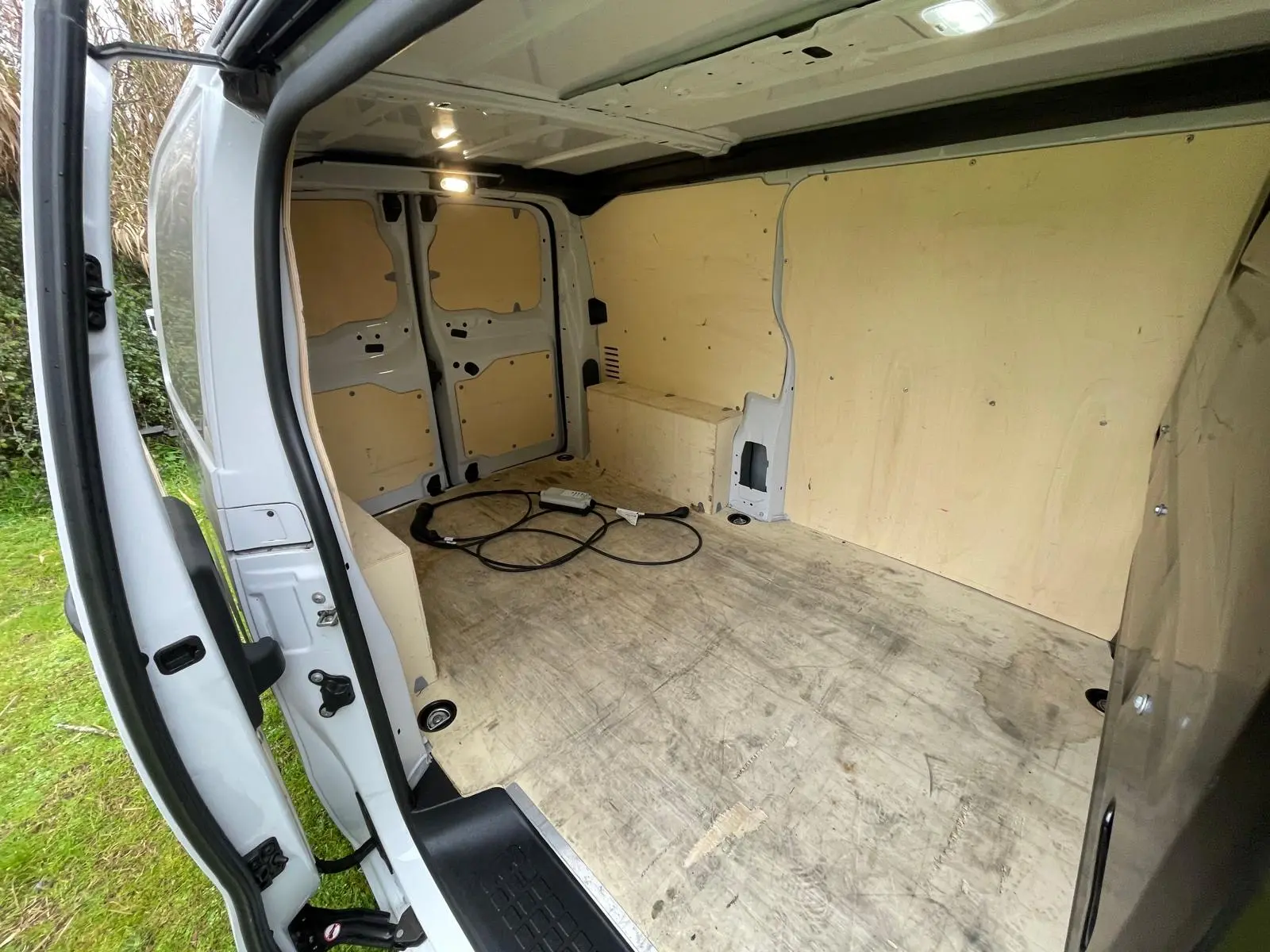 Citroën e-Jumpy Standard (75-kWh) 23