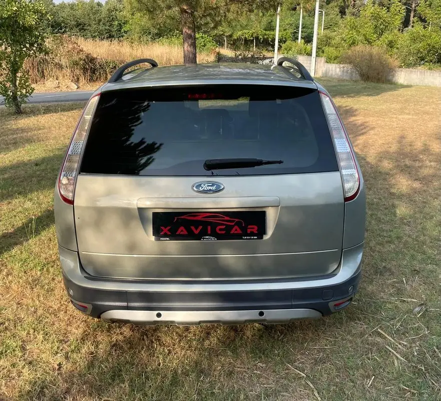 Ford Focus SW 1.6 TDCi DPF Titanium 8