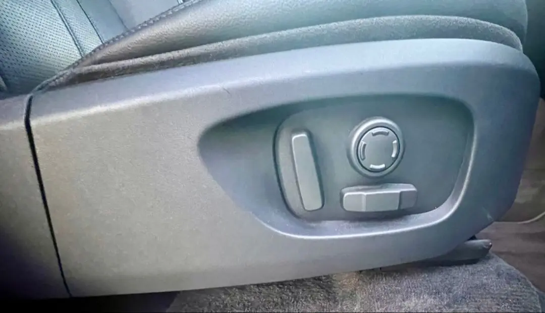 Land Rover Discovery Sport 2.0 TD4 HSE Auto 14