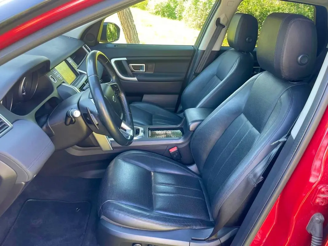 Land Rover Discovery Sport 2.0 TD4 HSE Auto 30