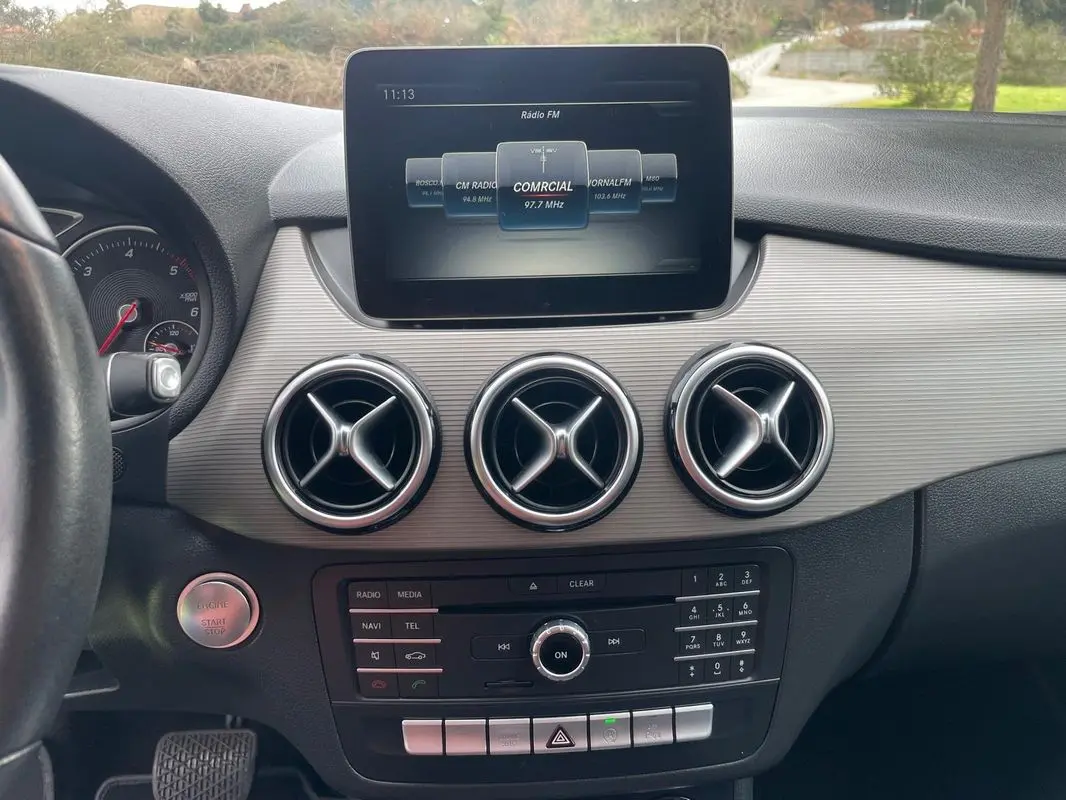 Mercedes-Benz B 180 (CDI) d 7G-DCT Urban 28