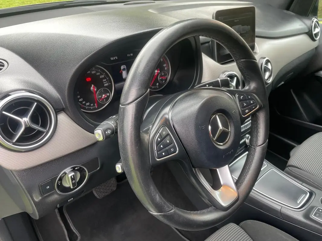 Mercedes-Benz B 180 (CDI) d 7G-DCT Urban 39